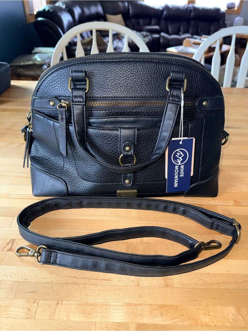 White Mountain Multi-Compartment Satchel with Detachable Strap